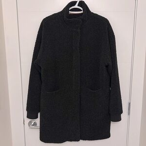 Propaganda Women's Black Teddy Coat in size small